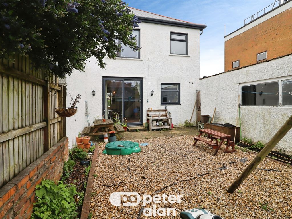 Additional image 28 of 3 bed semi-detached house for saleManor Way, Cardiff CF14