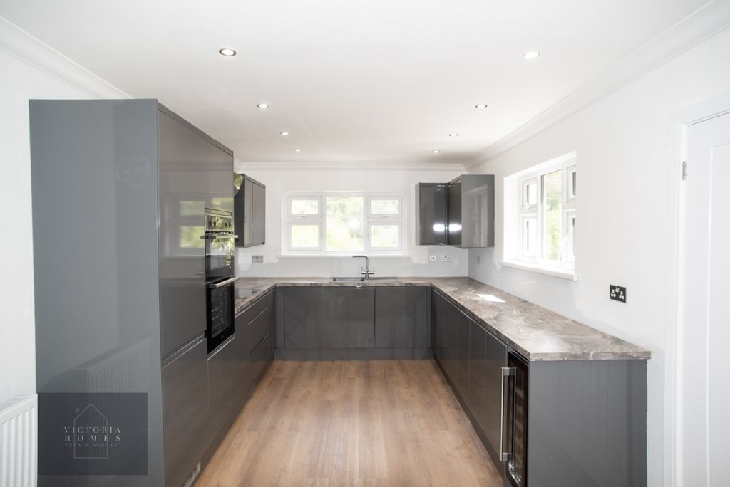 Additional image 9 of 4 bed terraced house for saleHolland Street, Ebbw Vale NP23