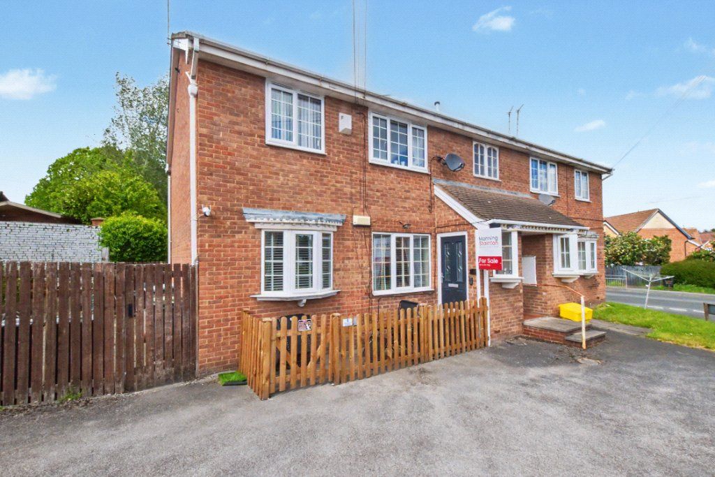 2 bed flat for saleChestnut Gardens, Leeds, West Yorkshire LS12