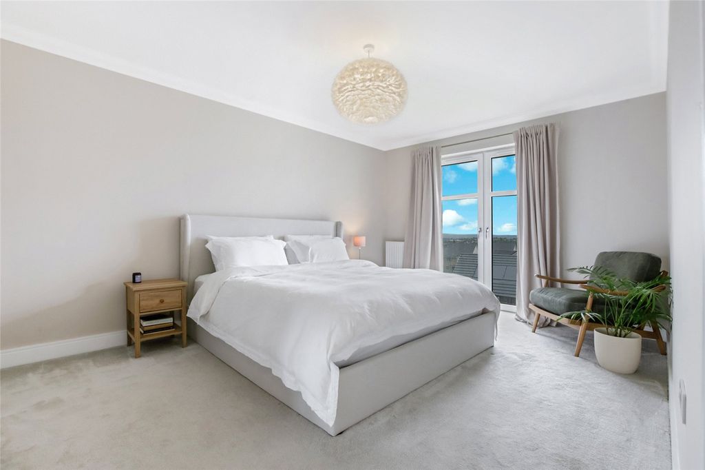 Additional image 16 of 4 bed detached house for saleStewart Gardens, Airdrie, North Lanarkshire ML6