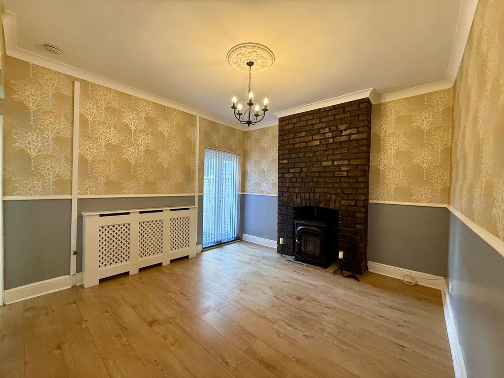 3 bed terraced house for saleWorcester Road, Bootle L20 photo 5