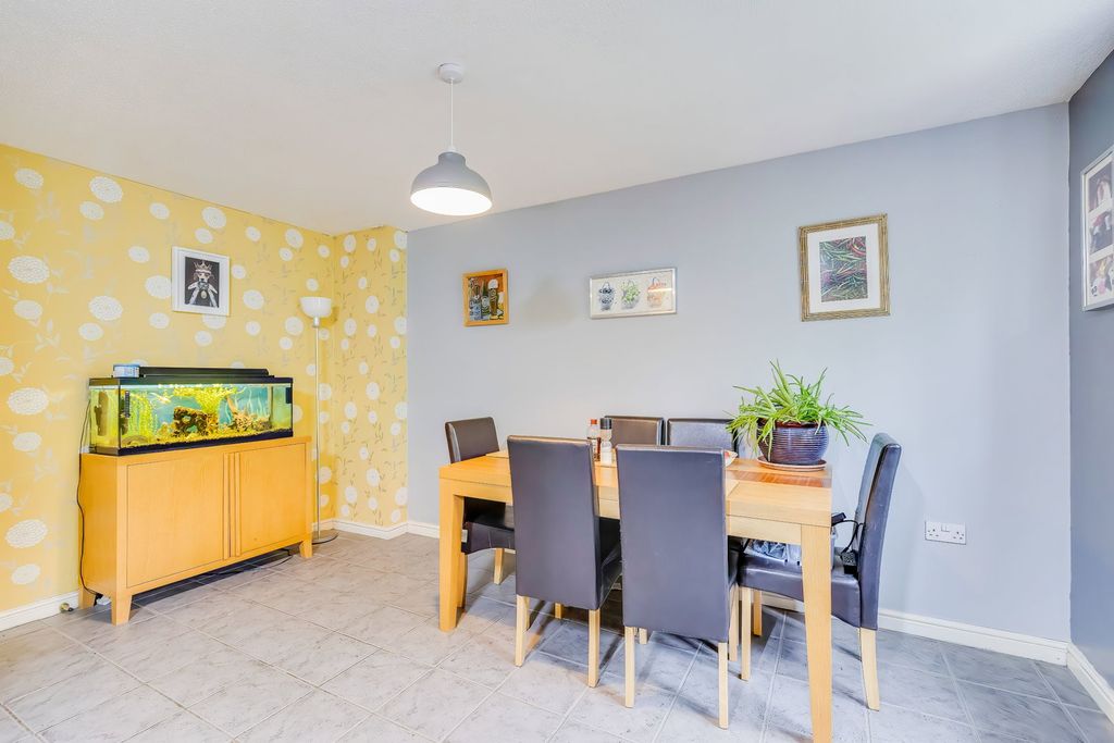 Additional image 18 of 4 bed end terrace house for saleWyncliffe Gardens, Pentwyn, Cardiff CF23
