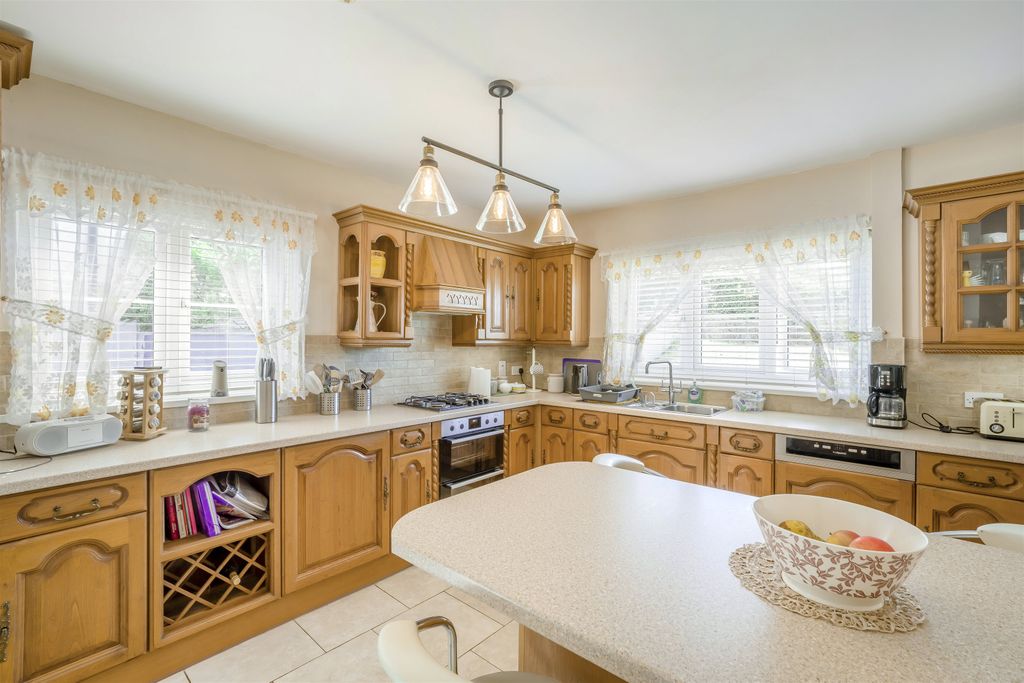 Additional image 2 of 4 bed bungalow for saleMitchel Troy Common, Monmouth, Monmouthshire NP25