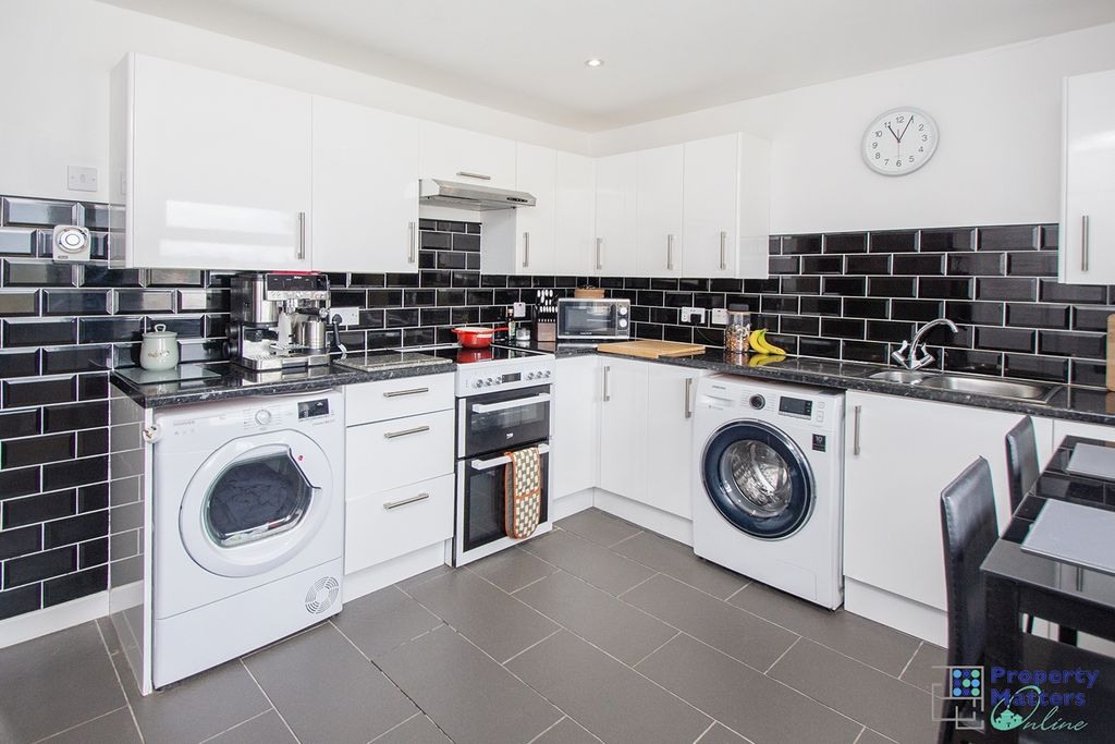 Additional image 6 of 3 bed end terrace house for saleMcgillivray Avenue, Saltcoats KA21