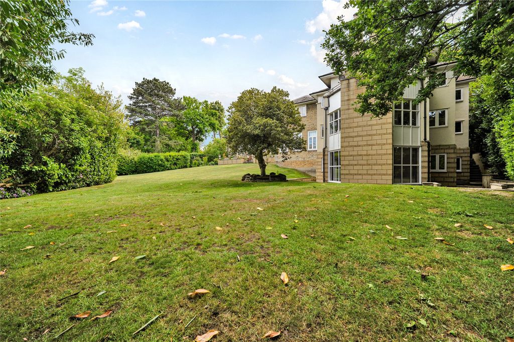 Additional image 14 of 3 bed flat for saleManor Place, Mavelstone Road, Bromley BR1