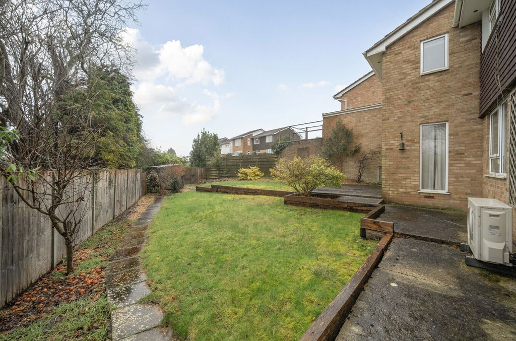 Additional image 19 of 4 bed detached house for saleBalmoral Close, Alton, Hampshire GU34