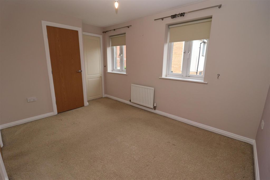 Additional image 15 of 3 bed property for saleTurner Close, Brough HU15