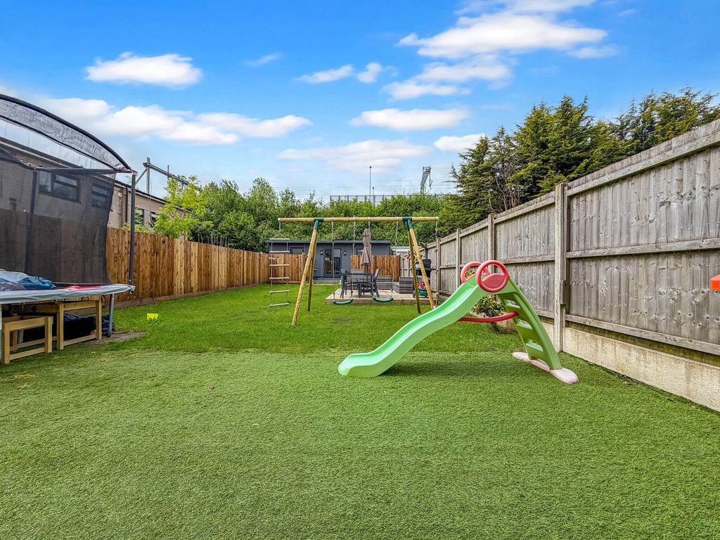 Additional image 28 of 3 bed semi-detached house for saleHeol Trecastell, Caerphilly CF83