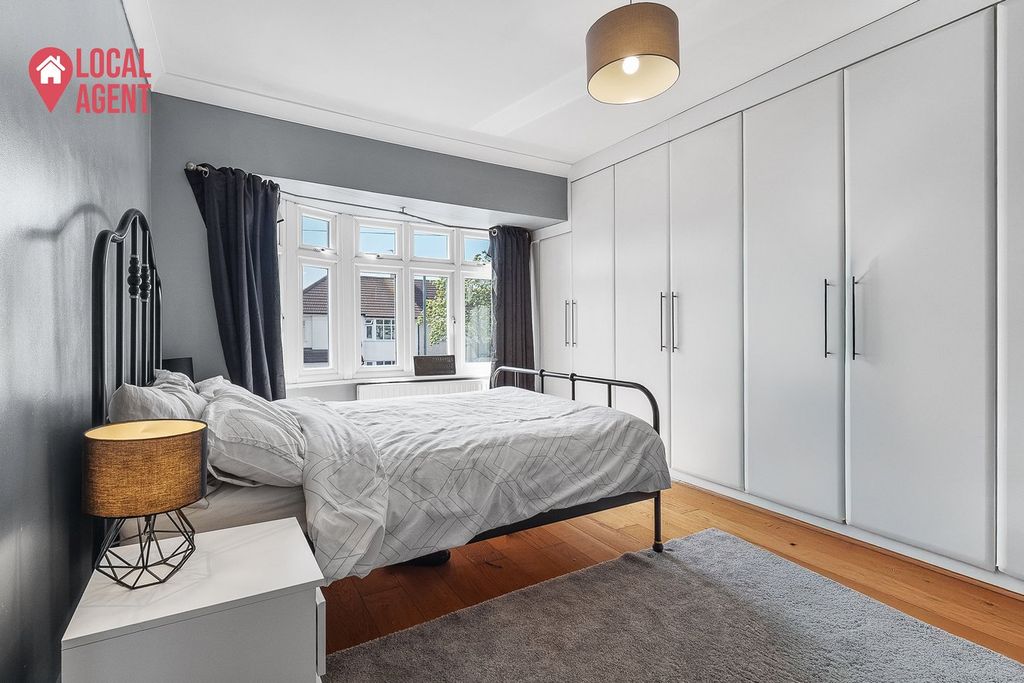Additional image 16 of 5 bed semi-detached house for saleLansdowne Avenue, Bexleyheath DA7