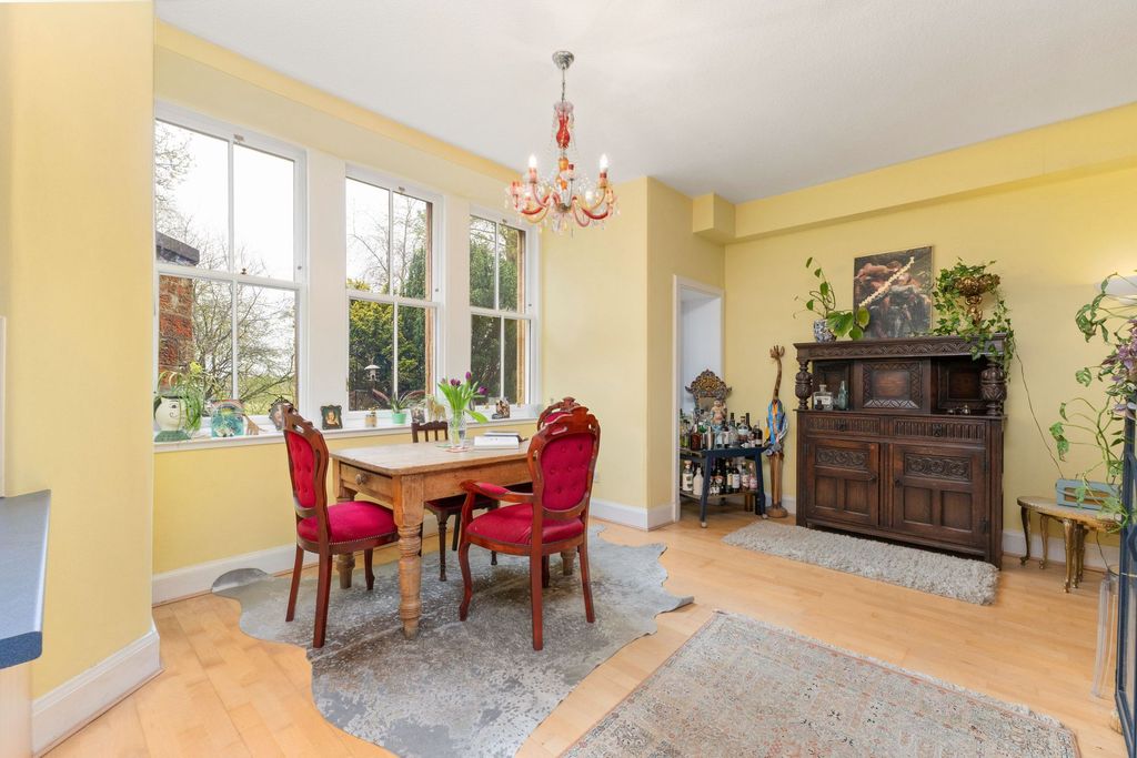 Additional image 7 of 2 bed flat for saleBridge Castle House, Westfield EH48
