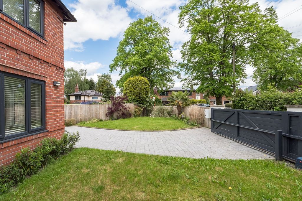 Additional image 15 of 3 bed semi-detached house for saleCrescent Road, Alderley Edge SK9