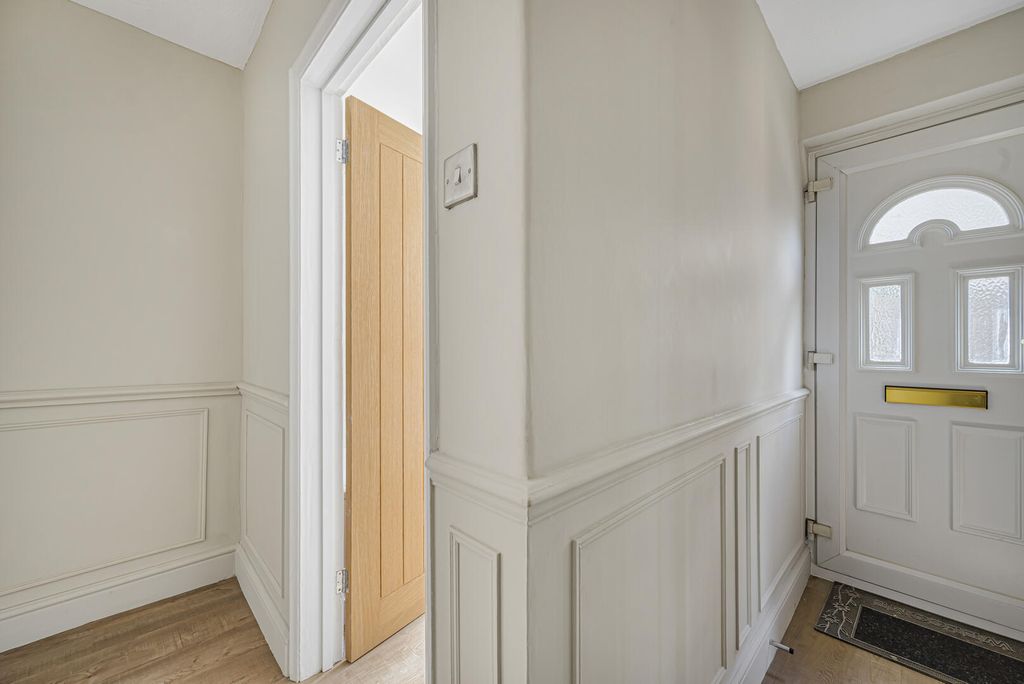 Additional image 14 of 2 bed maisonette for saleMurchison Avenue, Bexley DA5