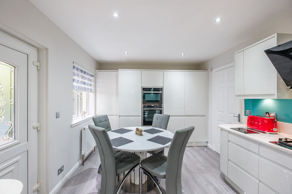 Additional image 10 of 4 bed semi-detached house for saleAppian Place, Motherwell ML1