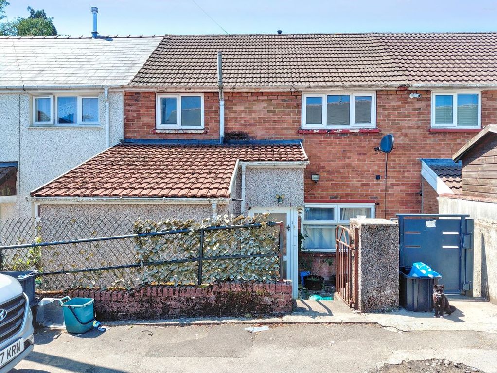 3 bed terraced house for sale21 Heathfield Close, Garnlydan, Ebbw Vale, Gwent NP23