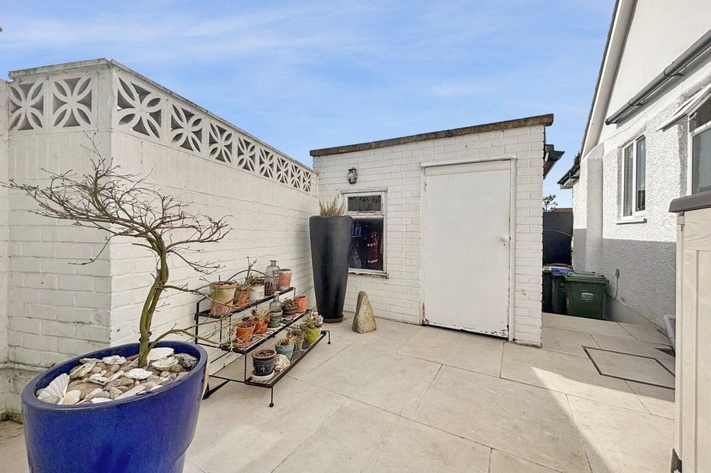 Additional image 20 of 4 bed bungalow for saleSelborne Avenue, Bexley, Kent DA5