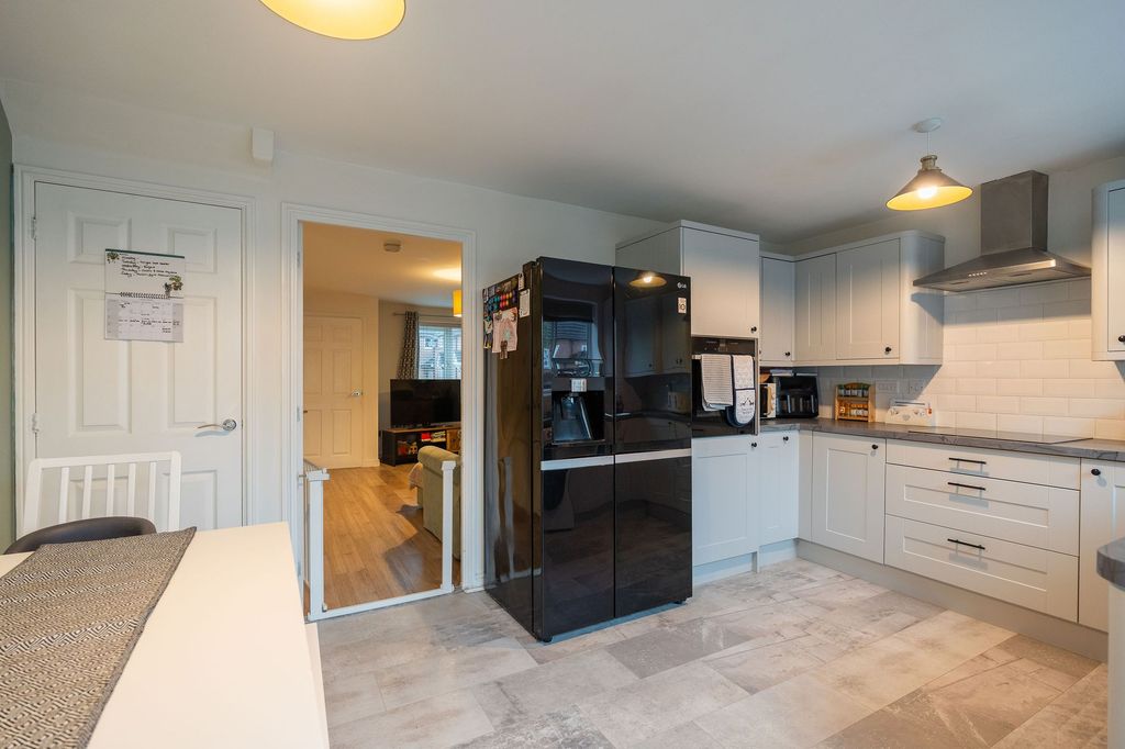 Additional image 3 of 3 bed terraced house for saleSeabreeze Drive, Newport NP19