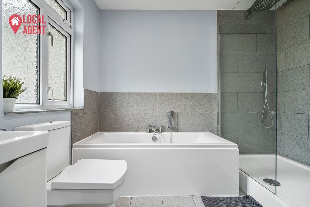 Additional image 9 of 5 bed semi-detached house for saleLansdowne Avenue, Bexleyheath DA7
