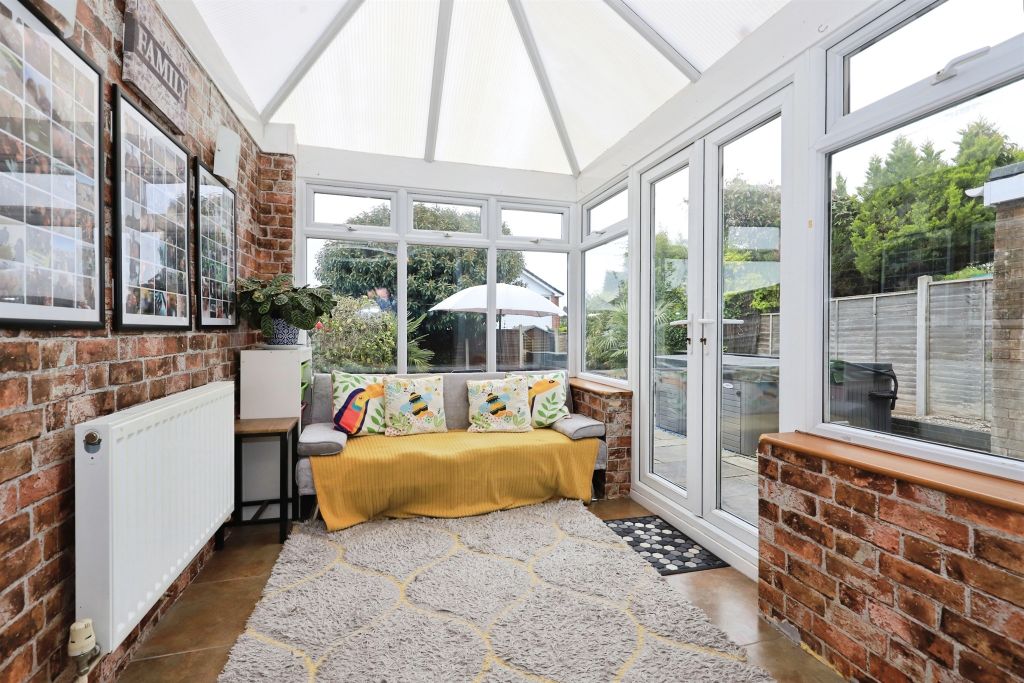 Additional image 4 of 3 bed link detached house for saleConiston Way, Bewdley DY12