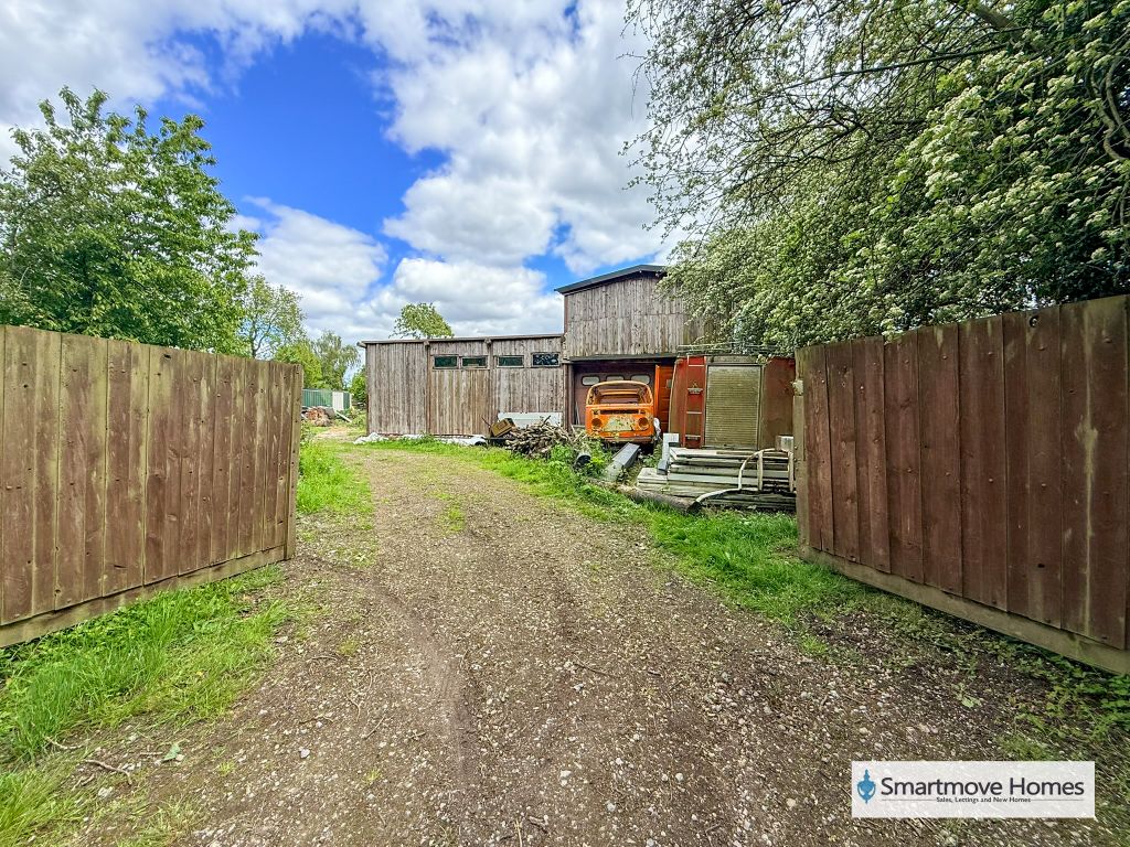 Land for salePlot Of Land, Adjacent To, 2 Castle Lane NG16