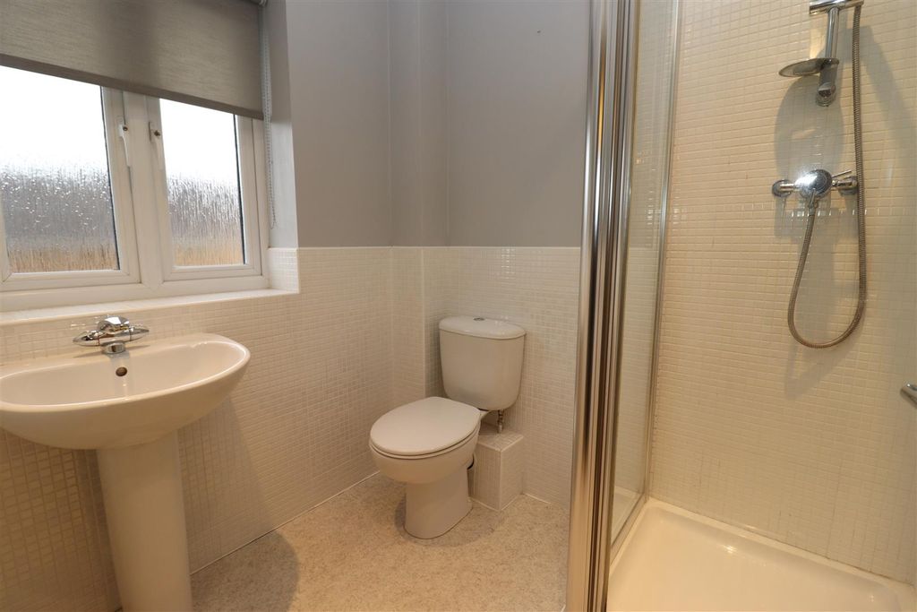 Additional image 13 of 3 bed property for saleTurner Close, Brough HU15