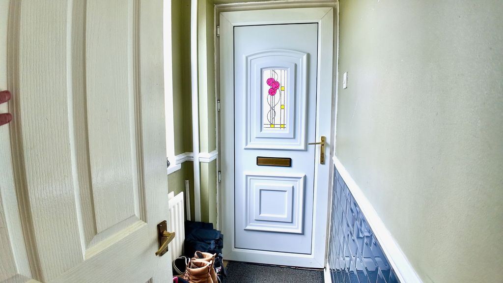 Additional image 8 of 3 bed semi-detached house for saleSt. Davids Road, Maesycwmmer CF82