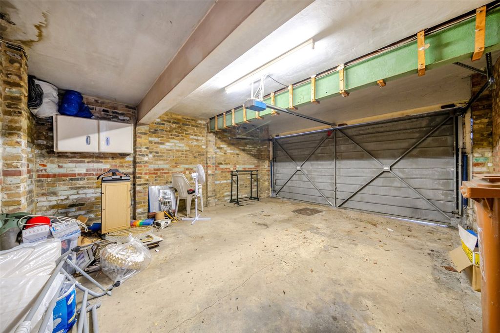 Additional image 23 of 7 bed detached house for saleBroomfield Road, Bexleyheath DA6