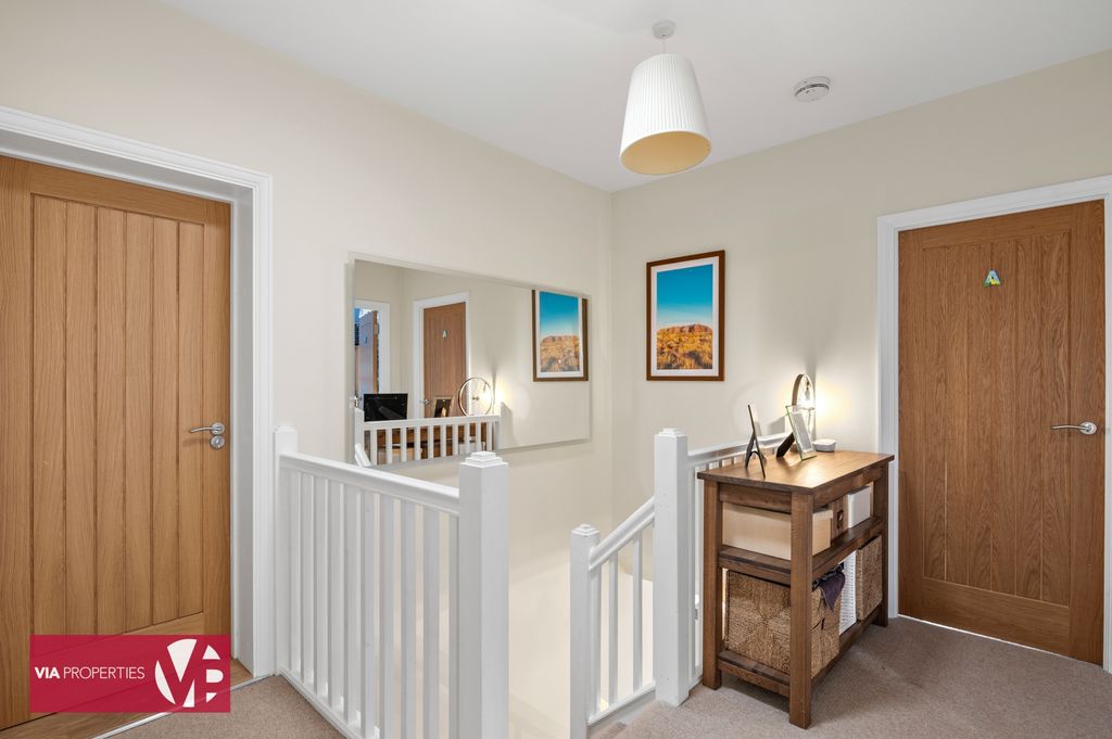 Additional image 20 of 4 bed detached house for saleMckenzie Road, Broxbourne EN10