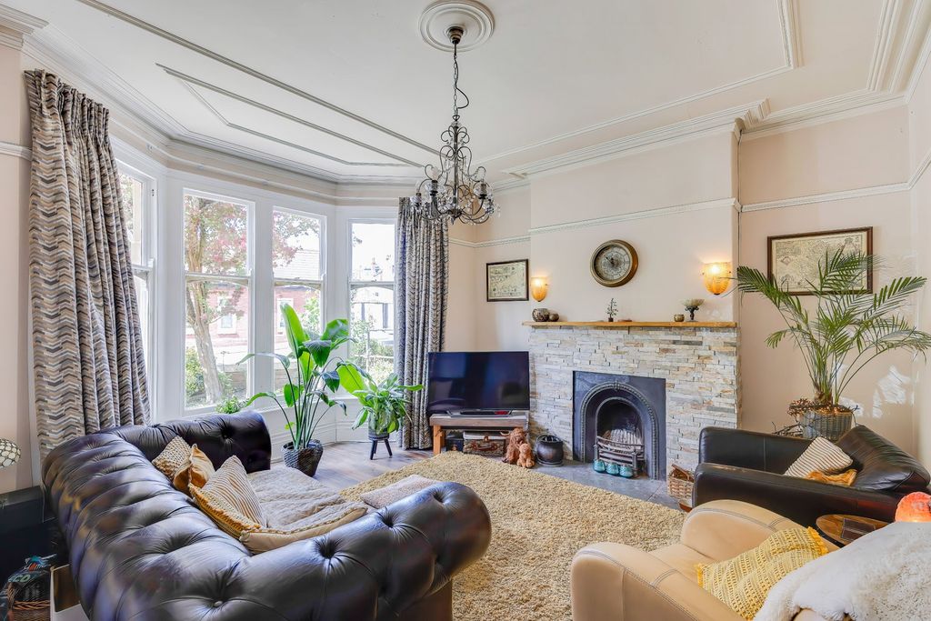 Additional image 5 of 4 bed terraced house for saleWaterloo Road, Penylan, Cardiff CF23