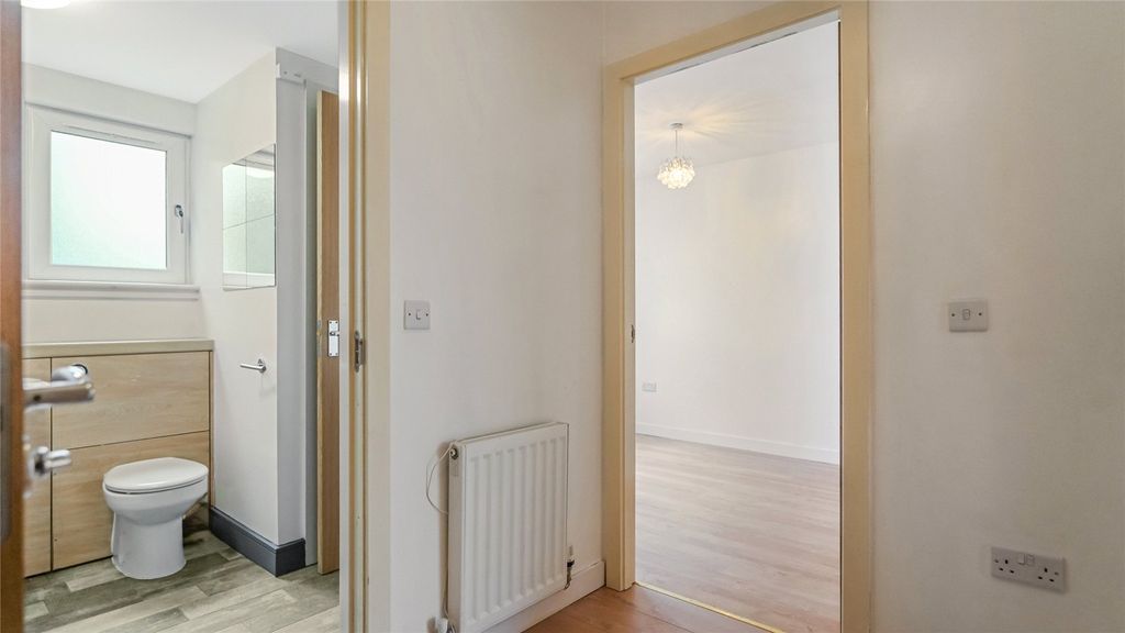 Additional image 5 of 1 bed flat for saleOld Harbour Square, Stirling, Stirlingshire FK8