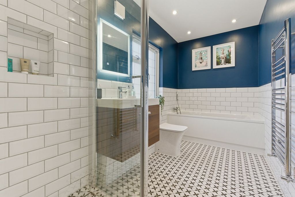 Additional image 18 of 4 bed detached house for saleCandlemas Lane, Beaconsfield, Buckinghamshire HP9