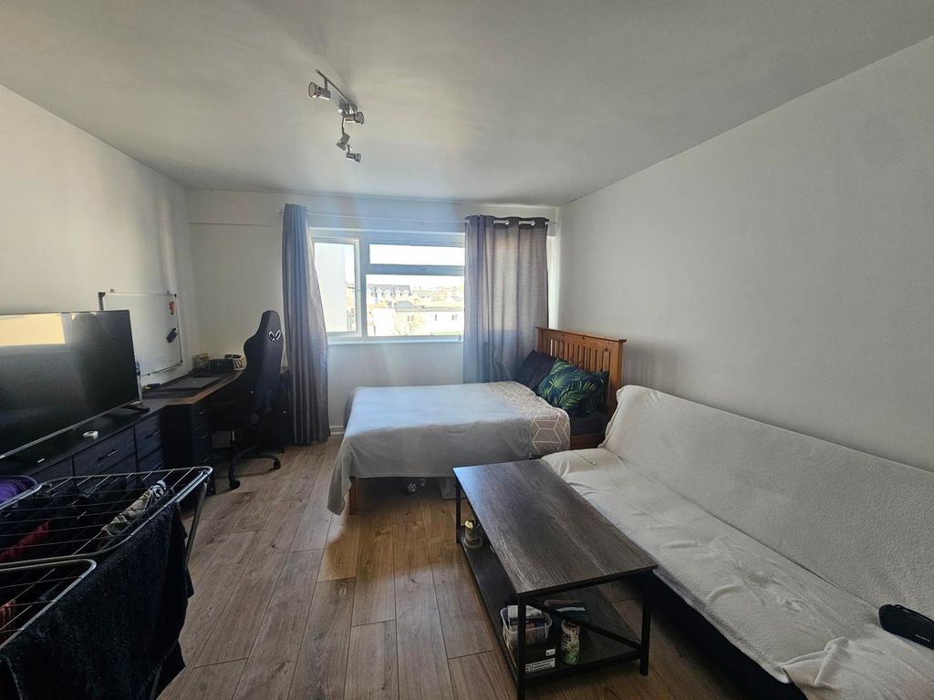 Additional image 4 of Studio for sale23 Havre Des Pas, St Helier JE2