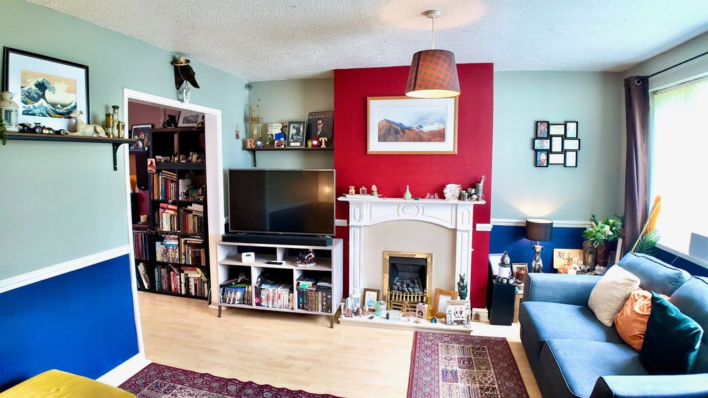 Additional image 2 of 3 bed semi-detached house for saleSt. Davids Road, Maesycwmmer CF82