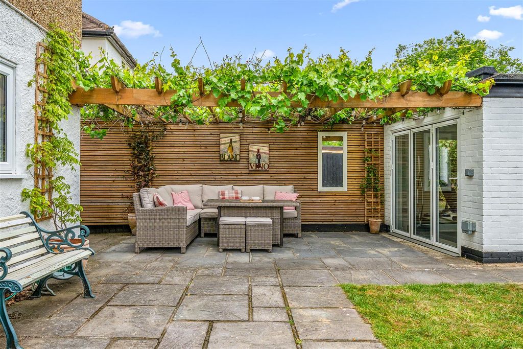 Additional image 10 of 3 bed semi-detached house for saleGarden Close, Addlestone KT15