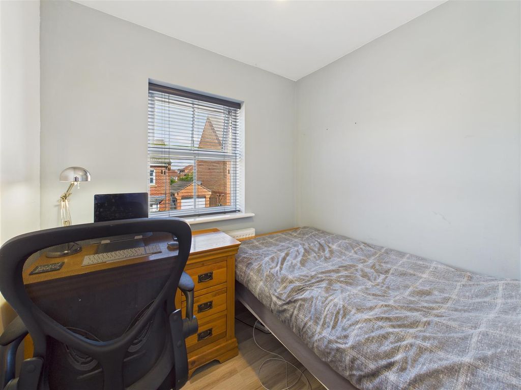 Additional image 8 of 4 bed semi-detached house for saleSandringham Road, Brough HU15