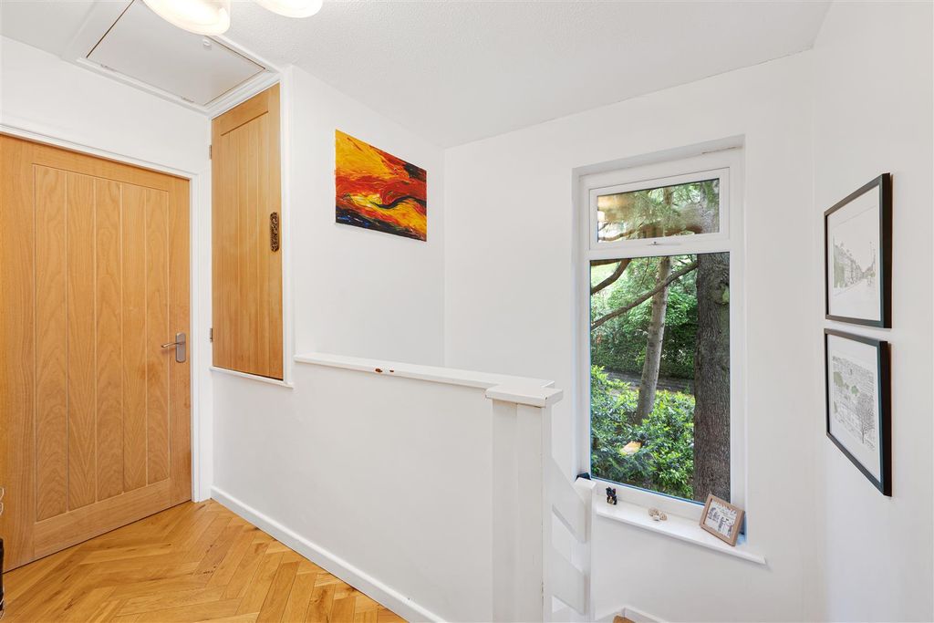 Additional image 13 of 4 bed town house for saleDunham Rise, Altrincham WA14