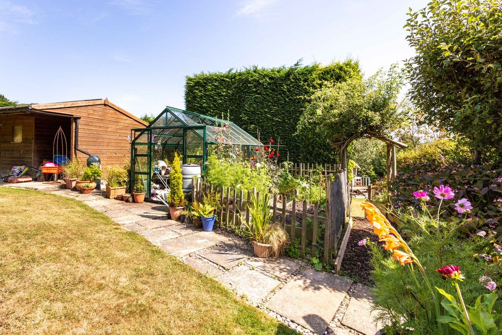 Additional image 12 of 4 bed detached bungalow for saleSandhurst Lane, Bexhill On Sea TN39