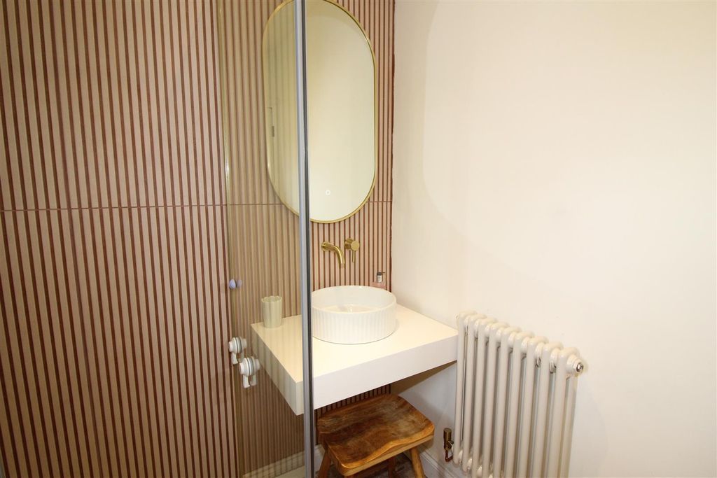 Additional image 23 of 3 bed detached bungalow for saleManor Road, Pontllanfraith, Blackwood NP12