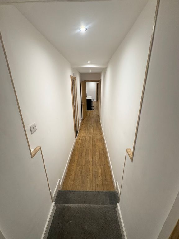 Additional image 6 of 3 bed flat for saleAshburnham Road, Bedford, Bedfordshire MK40