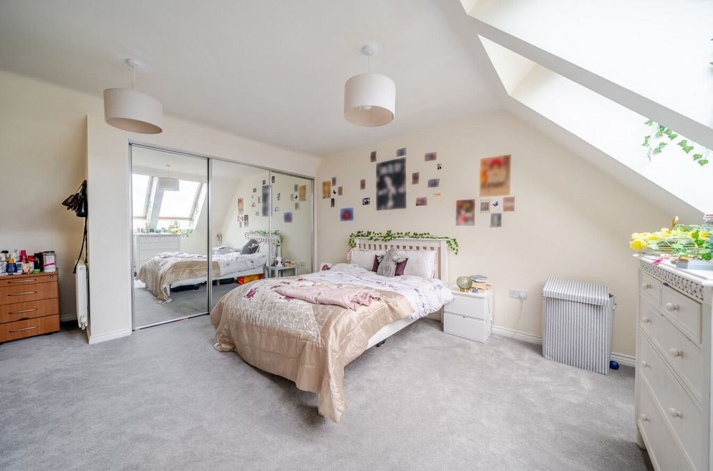 Additional image 17 of 6 bed detached house for saleGalingale View, Newcastle-Under-Lyme ST5