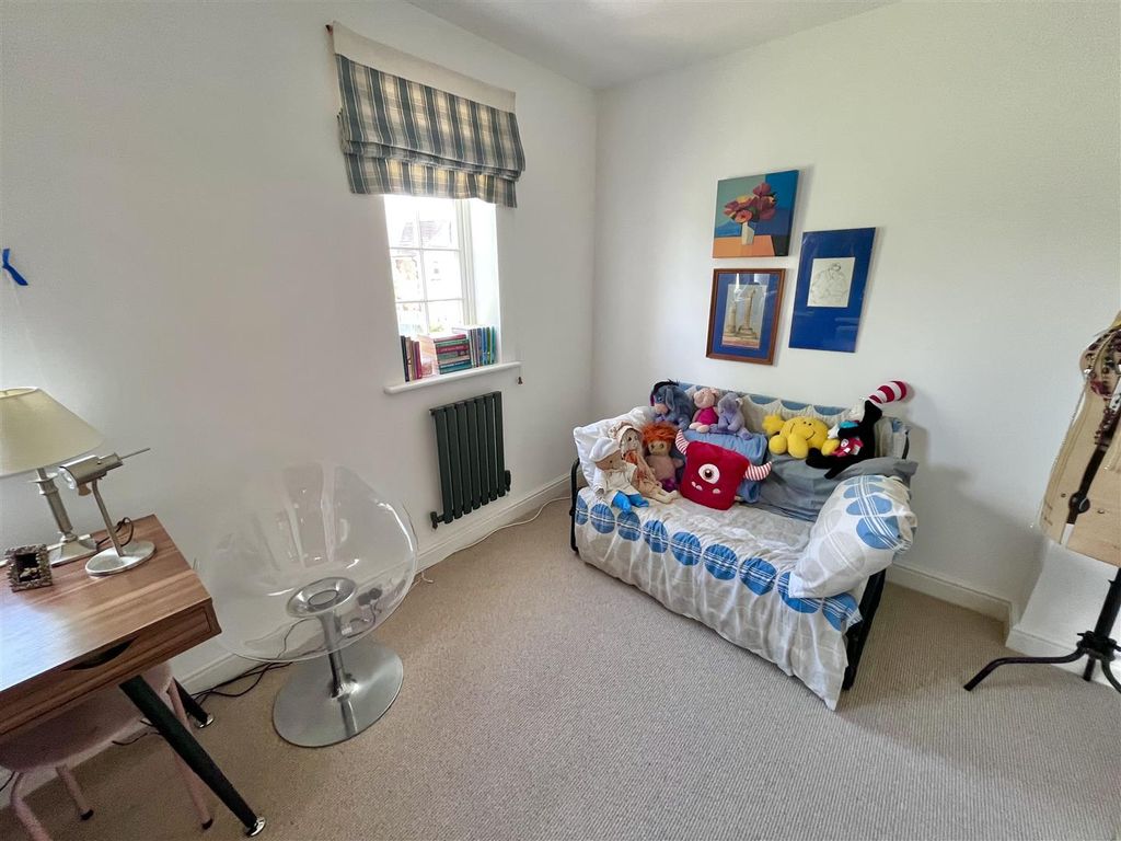 Additional image 8 of 3 bed town house for saleArderne Place, Alderley Edge SK9