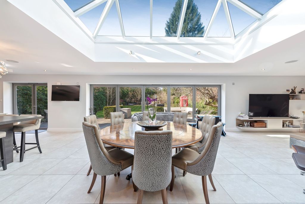 Additional image 5 of 6 bed detached house for saleLlanvair Drive, Ascot SL5