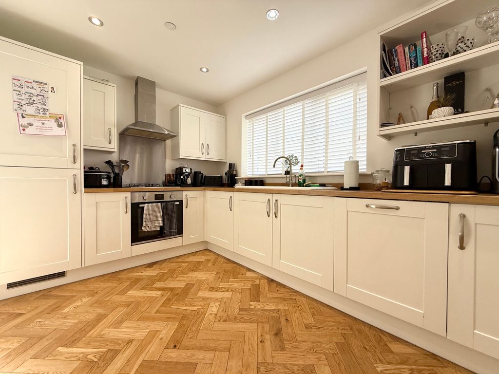 Additional image 7 of 4 bed detached house for saleRhodfa Cae Uchel, Aberdare, Rhondda Cynon Taf CF44