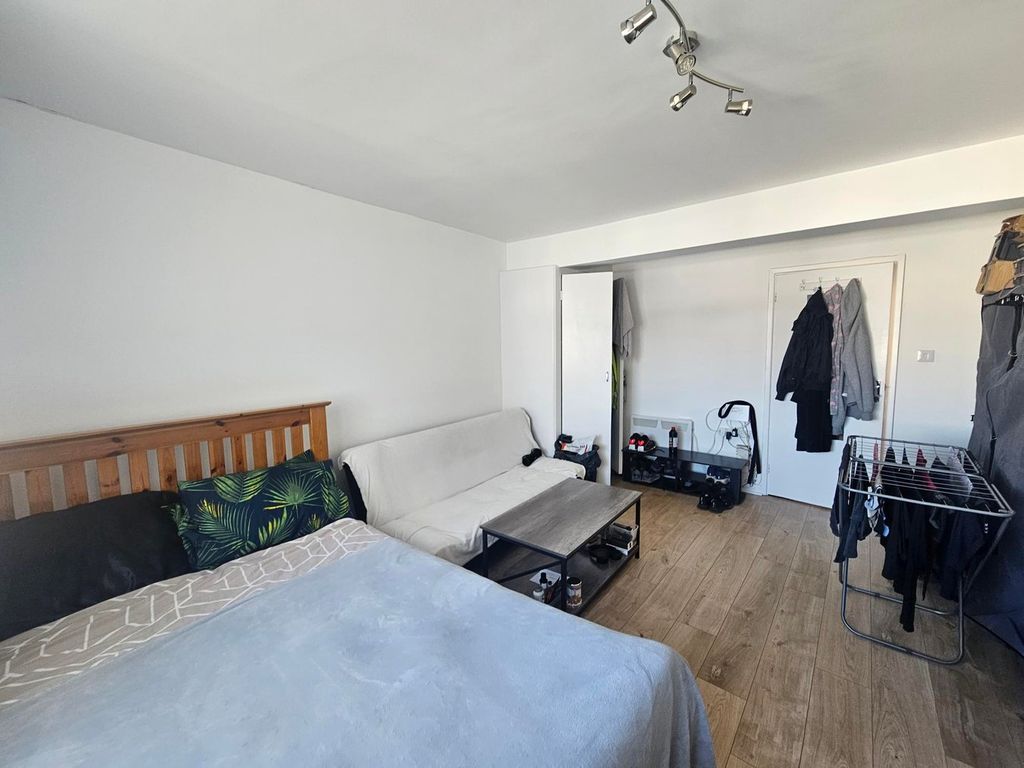 Additional image 5 of Studio for sale23 Havre Des Pas, St Helier JE2