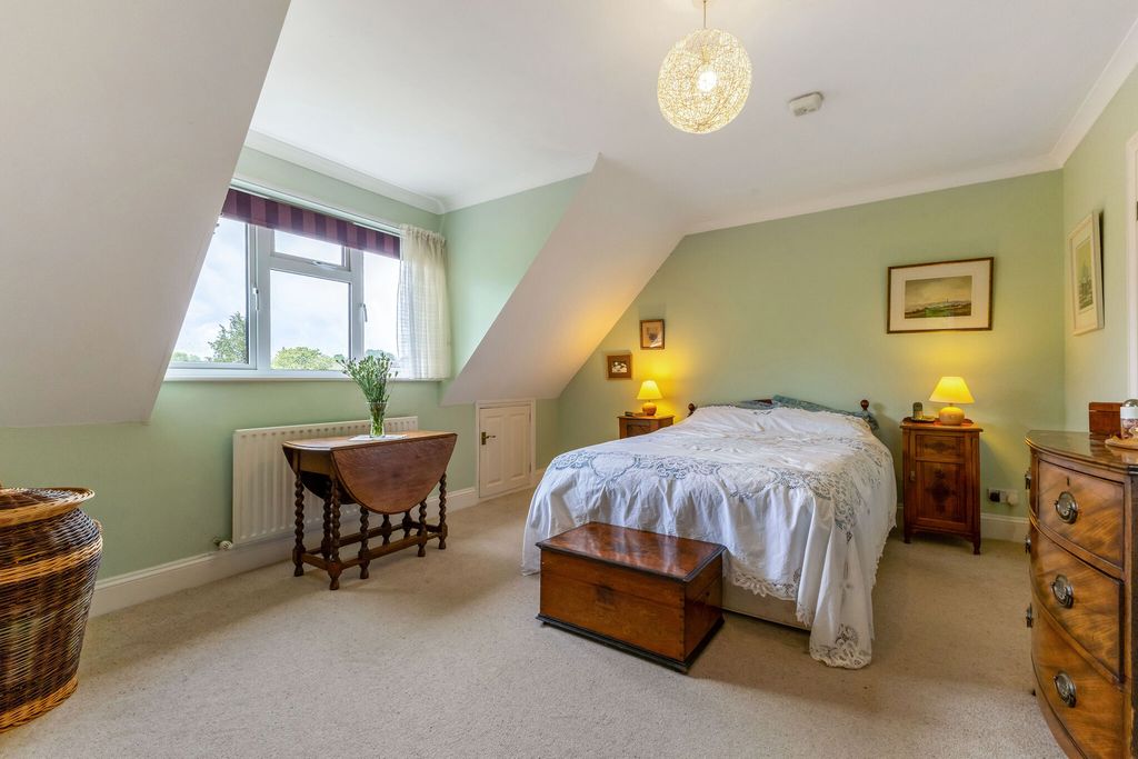 Additional image 13 of 3 bed detached house for saleGreenfields Avenue, Alton GU34
