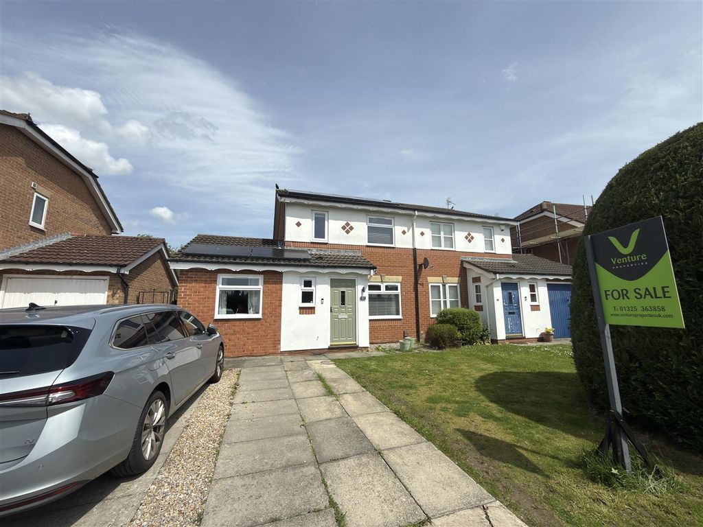 3 bed semi-detached house for saleHeathfield Park, Middleton St. George, Darlington DL2