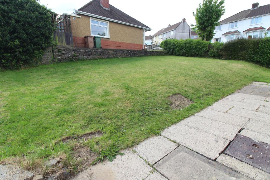 Additional image 34 of 3 bed detached bungalow for saleManor Road, Pontllanfraith, Blackwood NP12