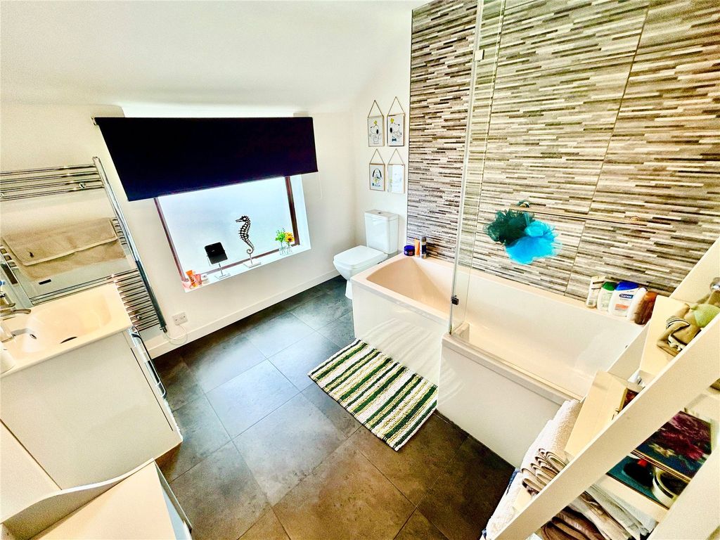 Additional image 9 of 4 bed cottage for saleLon Pant Y Cudyn, Benllech, Isle Of Anglesey LL74