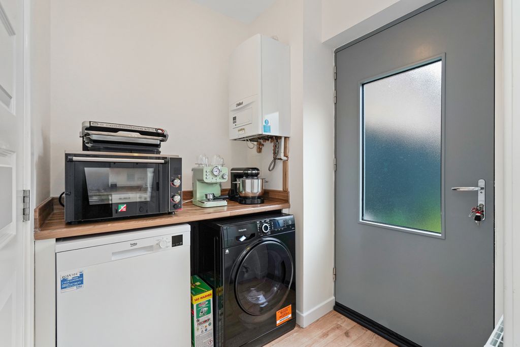 Additional image 9 of 2 bed end terrace house for sale2 Linden Avenue, Gracemount, Edinburgh EH16