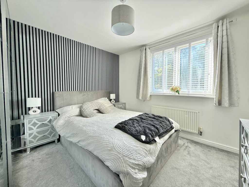 Additional image 7 of 2 bed flat for saleGolden Mile View, Newport NP20