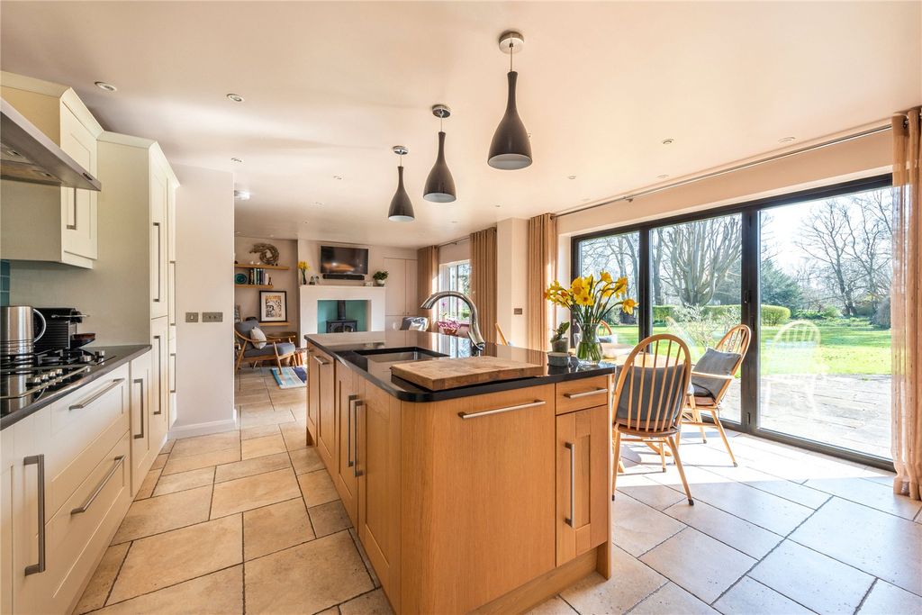 Additional image 4 of 4 bed detached house for salePebblehill Road, Betchworth, Surrey RH3